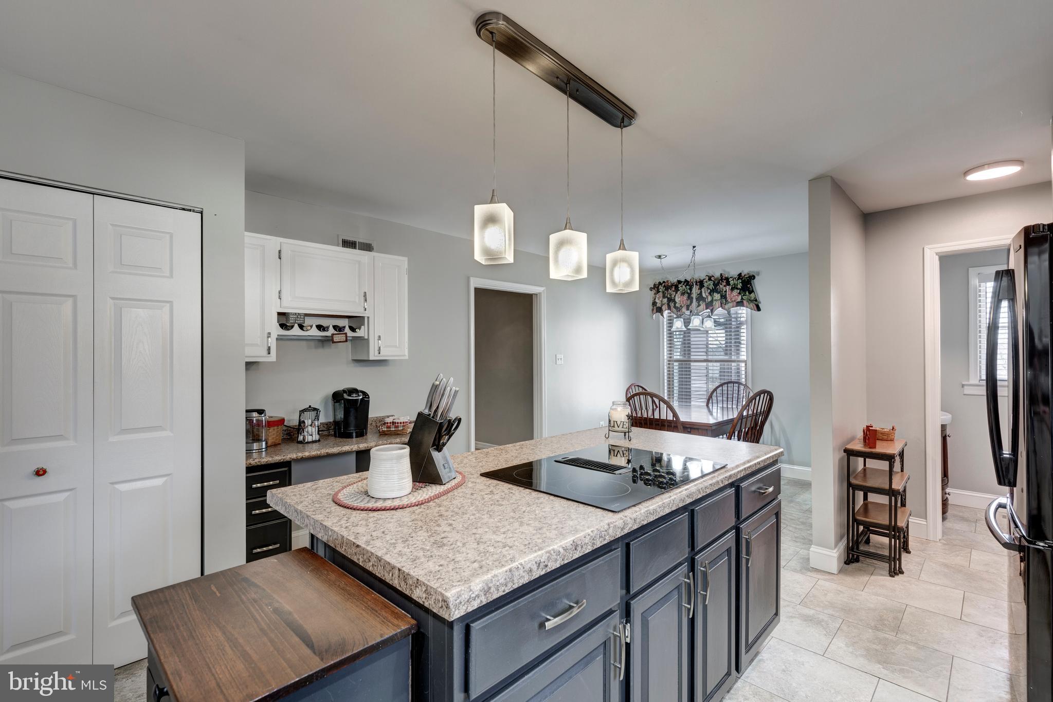 1061 Hook Road Westminster, MD 21157 - Photo 5 of 117 Upper Kitchen