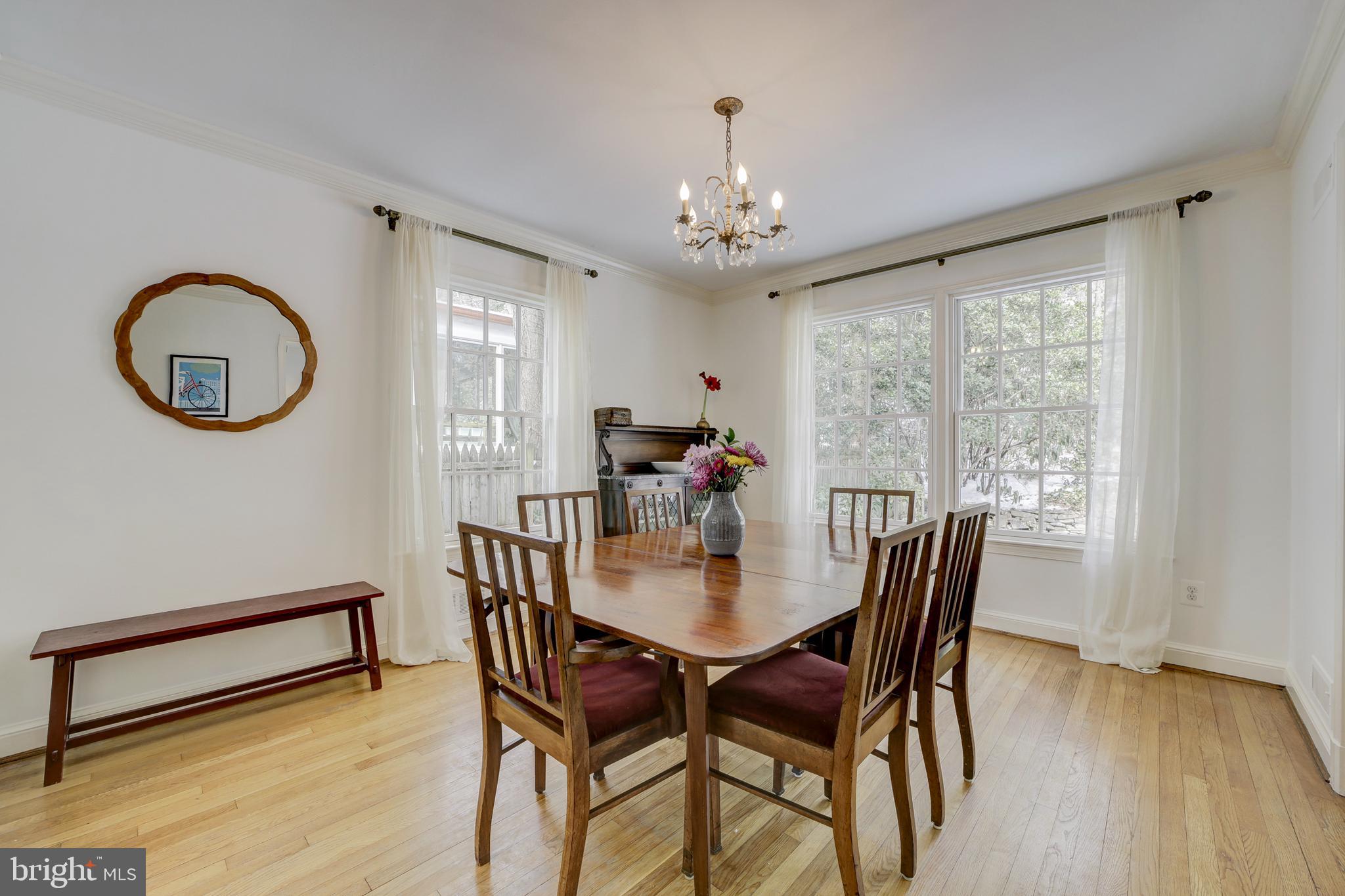 3017 Cleveland Avenue Northwest Washington, DC 20008 - Photo 5 of 36 Separate dining