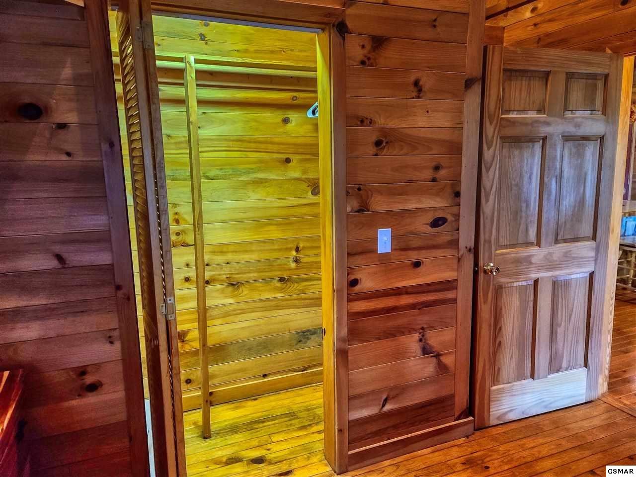 3018 Hatcher Mountain Road Sevierville, TN 37862 - Photo 19 of 30