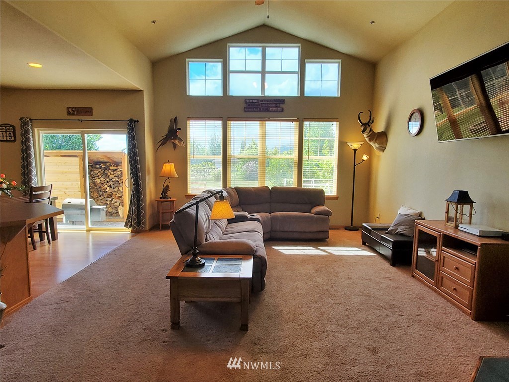 140 Range View Road Ellensburg, WA 98926 - Photo 9 of 40 Gallery Image 9