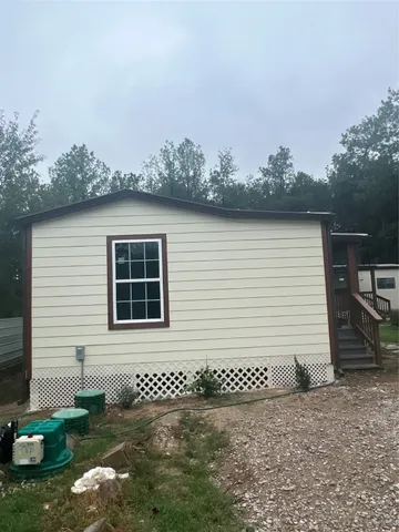 $850 | 8458 Sweetleaf Lane, Unit B, Plantersville, TX 77363