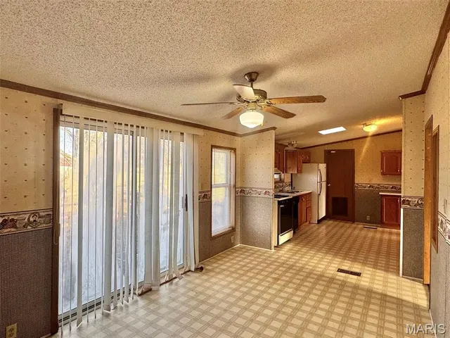 $195,000 | 9390 Shelby 492, Hunnewell, MO 63443