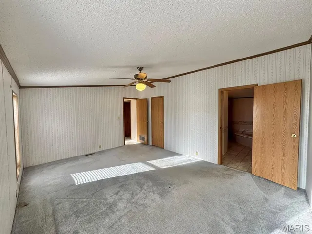 $195,000 | 9390 Shelby 492, Hunnewell, MO 63443