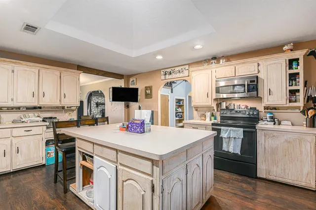 $450,000 | 116 Nottingham Circle, Bridgeport, TX 76426