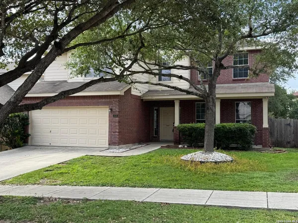 $2,300 | 4526 Darien Vista, San Antonio, TX 78247