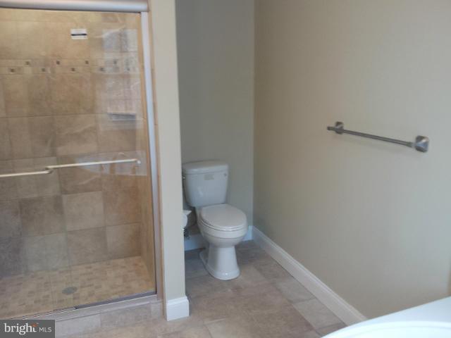 169 Mountain Road Pasadena, MD 21122 - Photo 22 of 25 Bath
