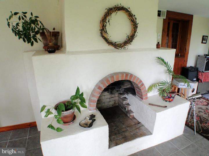 17 Fahnestock Road Malvern, PA 19355 - Photo 6 of 20 Gallery Image 6