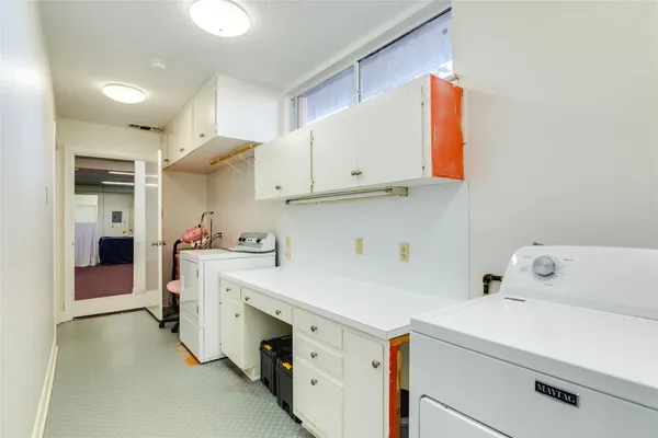 $625,000 | 5 Colony Park Drive, Galveston, TX 77551