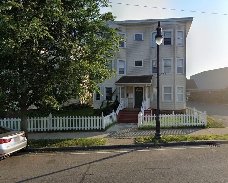 448 Dickinson Street, Unit 2R Springfield, MA 01108 - Photo 1 of 7