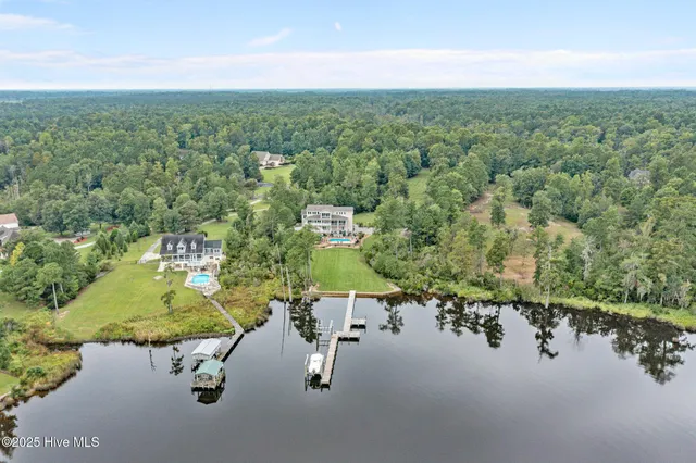 $1,575,000 | 506 Long Point Road, Chocowinity, NC 27817