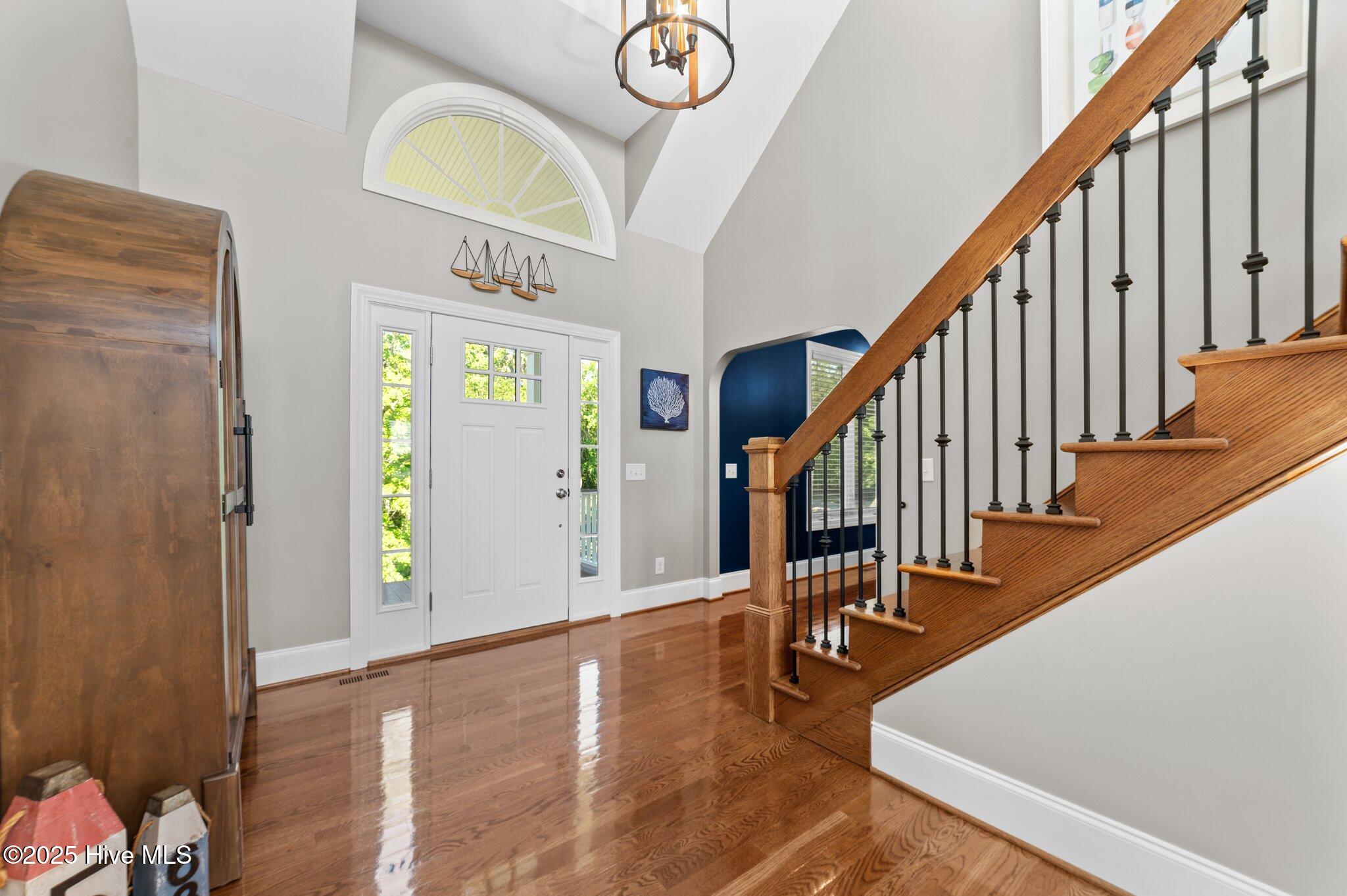 506 Long Point Road Chocowinity, NC 27817 - Photo 12 of 94 Great room