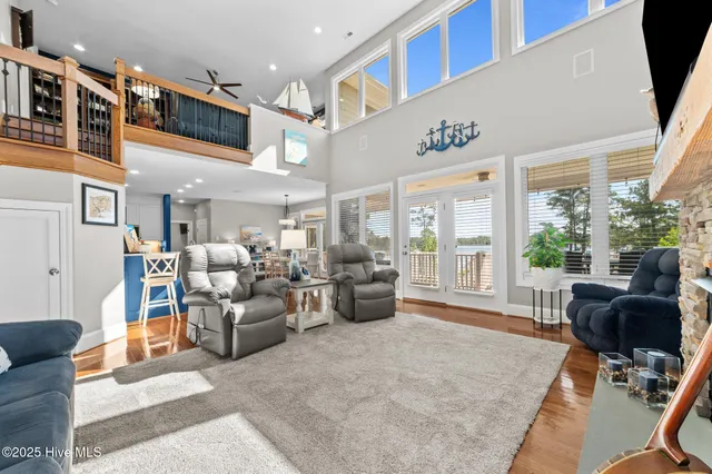 $1,575,000 | 506 Long Point Road, Chocowinity, NC 27817