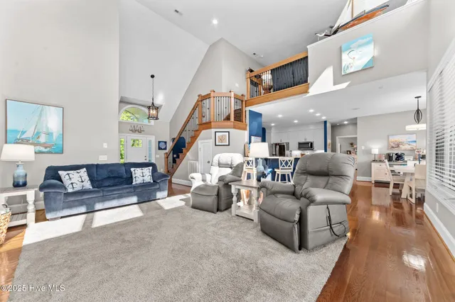 $1,575,000 | 506 Long Point Road, Chocowinity, NC 27817