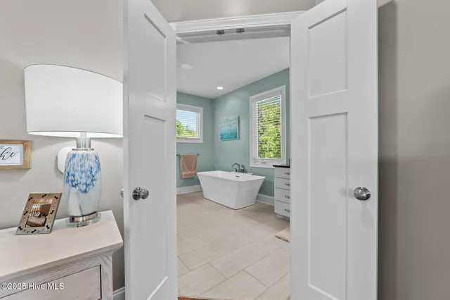 $1,575,000 | 506 Long Point Road, Chocowinity, NC 27817