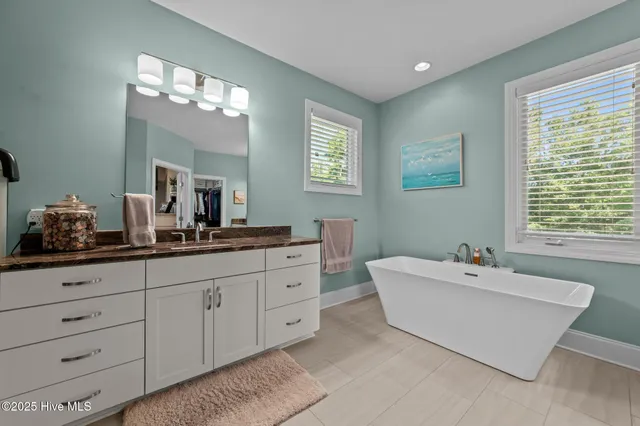 $1,575,000 | 506 Long Point Road, Chocowinity, NC 27817