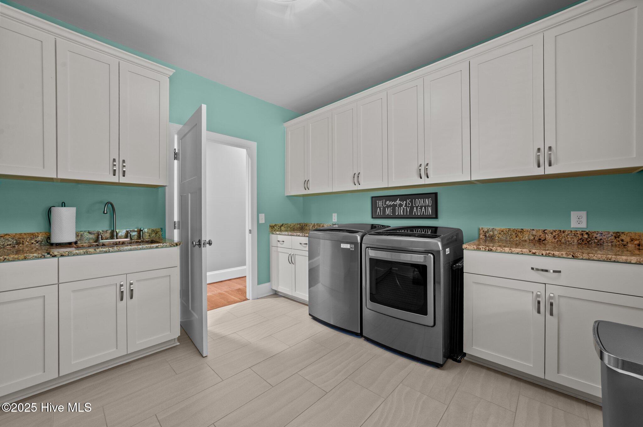 506 Long Point Road Chocowinity, NC 27817 - Photo 51 of 94 Huge laundry/utility room