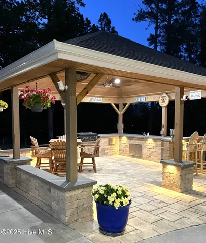 $1,575,000 | 506 Long Point Road, Chocowinity, NC 27817