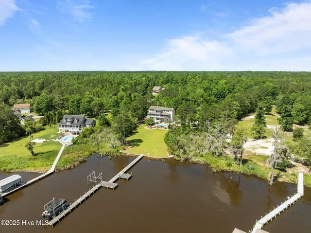 $1,575,000 | 506 Long Point Road, Chocowinity, NC 27817
