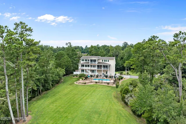 $1,575,000 | 506 Long Point Road, Chocowinity, NC 27817