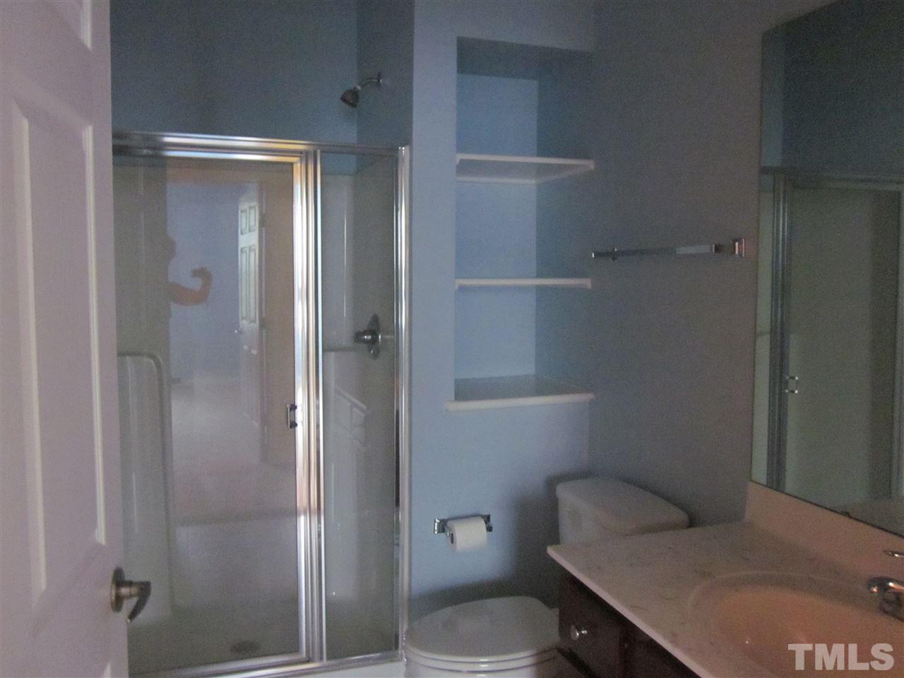 527 Weather Ridge Lane, Unit 527 Cary, NC 27513 - Photo 11 of 19 Gallery Image 11