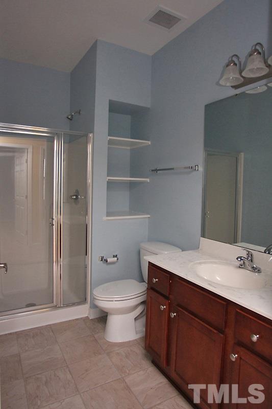 527 Weather Ridge Lane, Unit 527 Cary, NC 27513 - Photo 9 of 19 Gallery Image 9