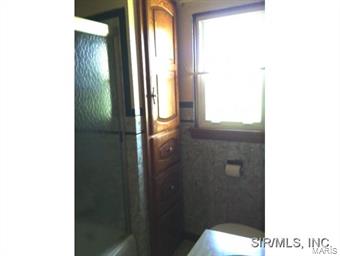 4646 Humbert Road Alton, IL 62002 - Photo 10 of 14