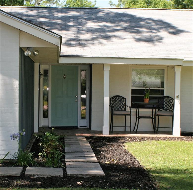 540 Albert Street Mandeville, LA 70448 - Photo 2 of 18