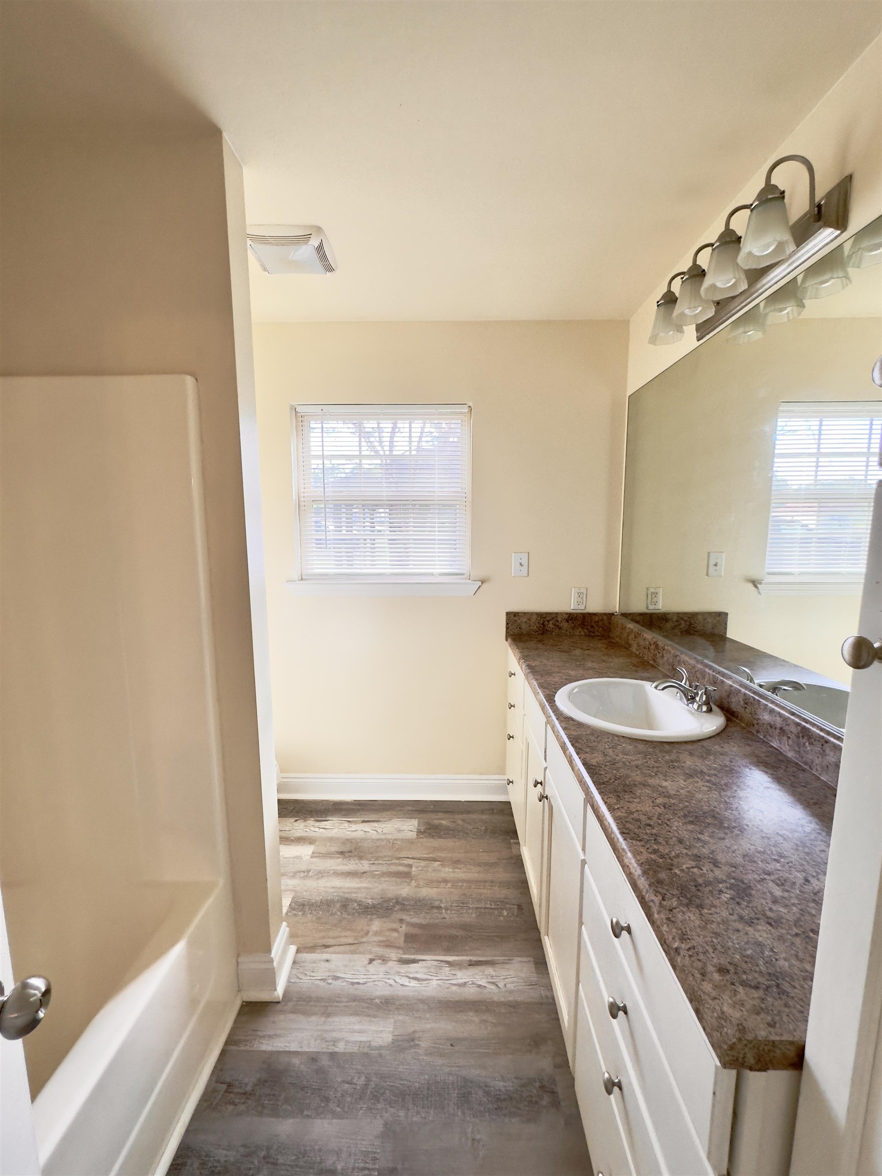 2006 Ridgewood Drive Lillian, AL 36549 - Photo 5 of 28