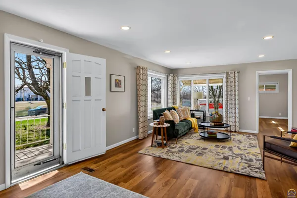 $239,900 | 554 West 15th Street, Horton, KS 66439