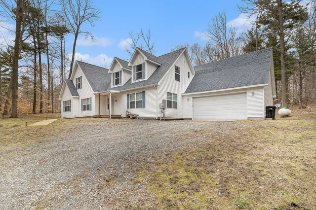 $429,900 | 10412 West Woodrow Road, Shelby, MI 49455