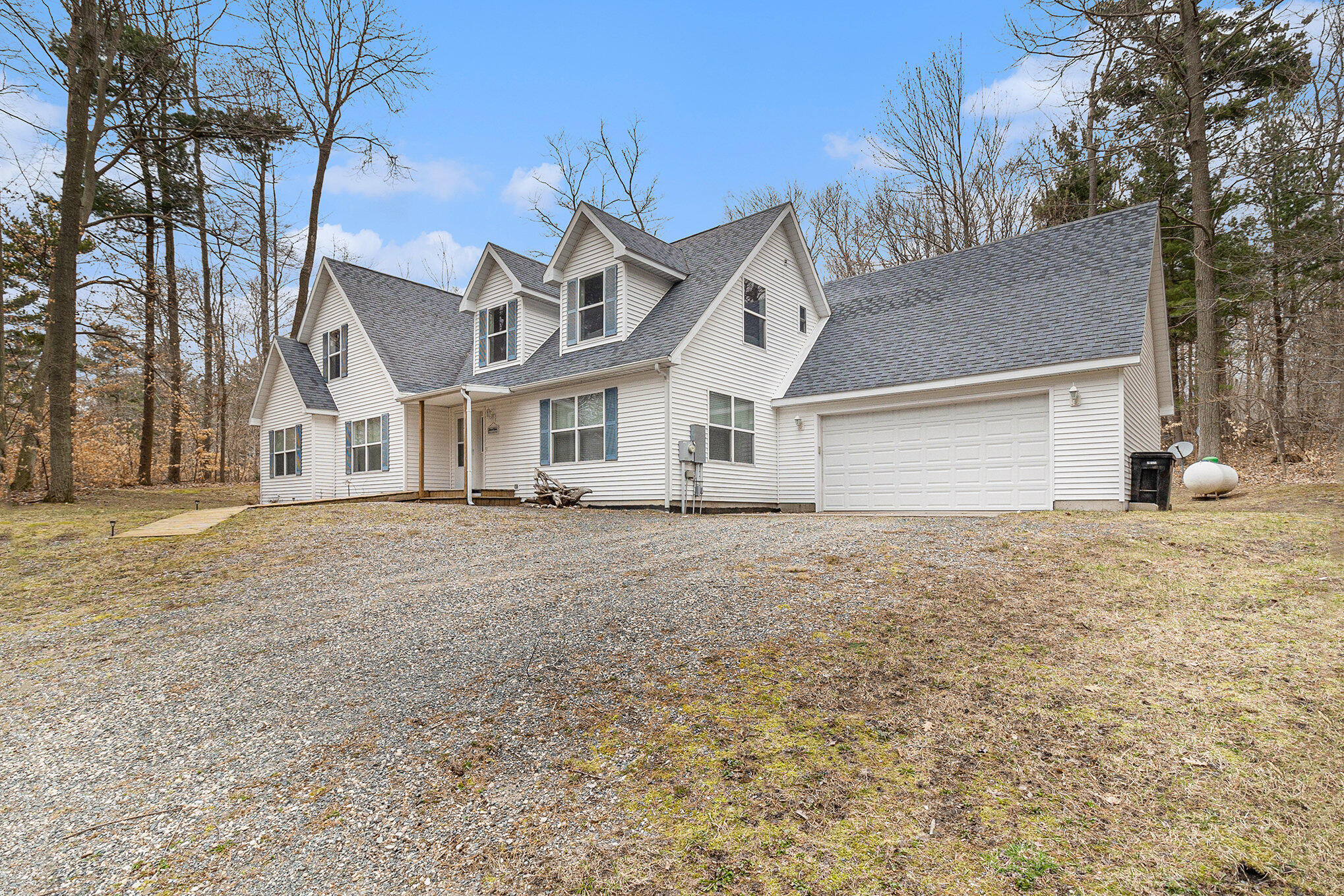 10412 West Woodrow Road Shelby, MI 49455 - Photo 3 of 29 003_5r6a8998_531