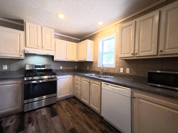 $249,900 | 460 Seaman Road, Wellston, MI 49689