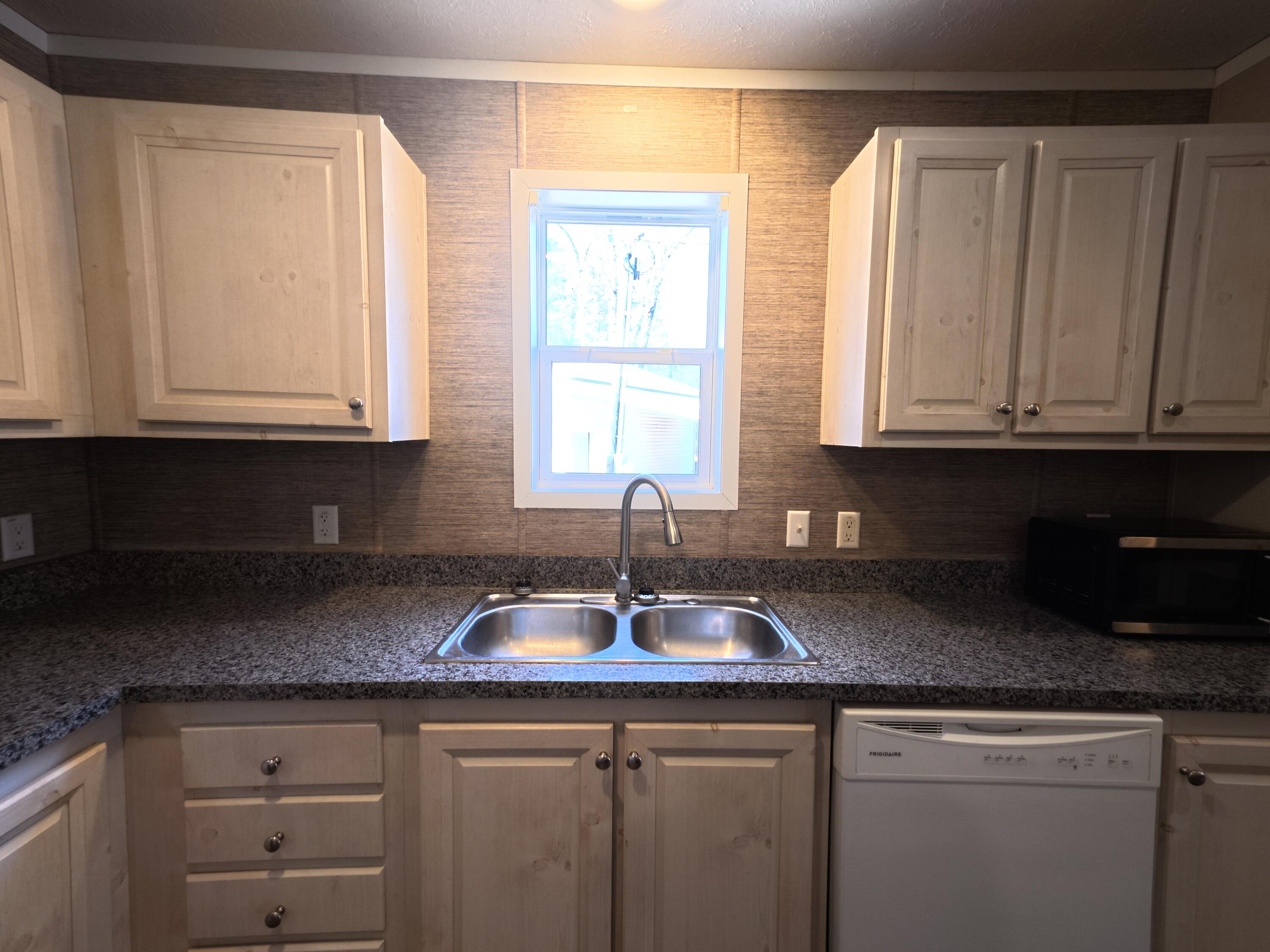 460 Seaman Road Wellston, MI 49689 - Photo 28 of 45 460 Seaman