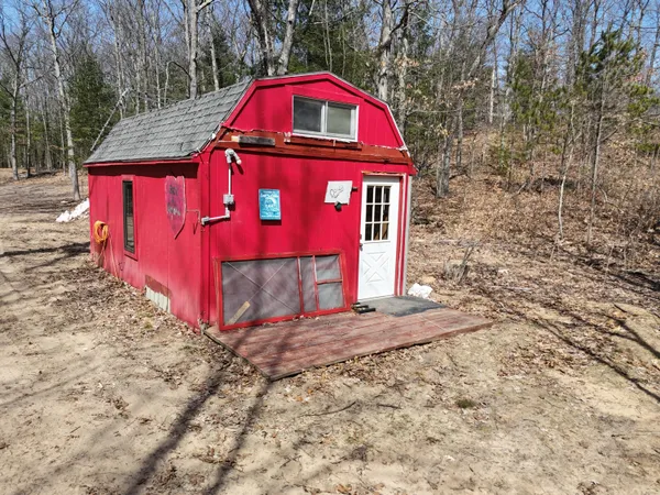 $249,900 | 460 Seaman Road, Wellston, MI 49689