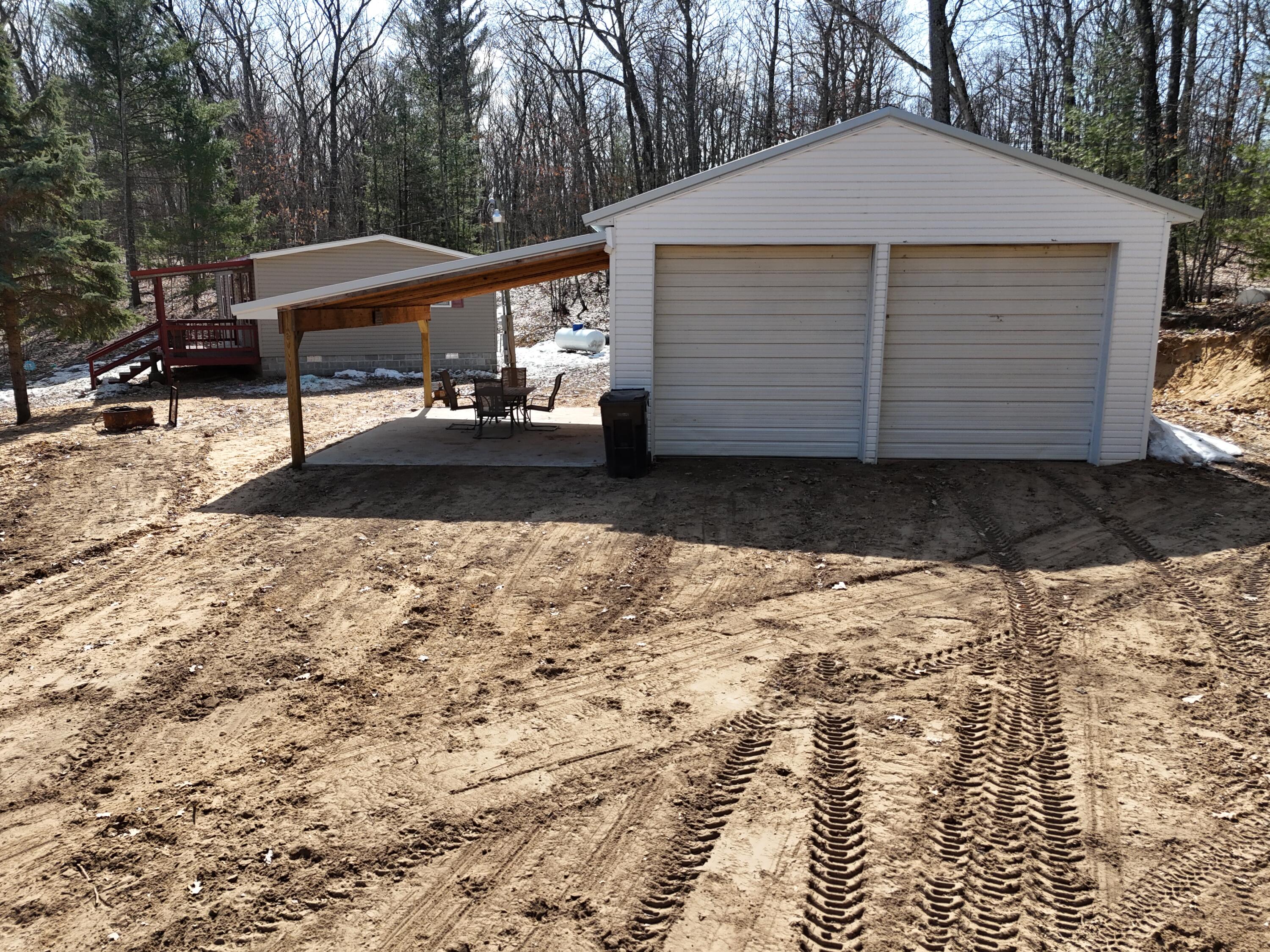 460 Seaman Road Wellston, MI 49689 - Photo 5 of 45 460 Seaman