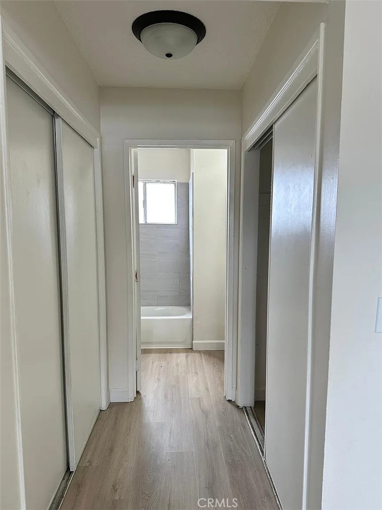 558 South Benjamin Street Rialto, CA 92376 - Photo 6 of 7