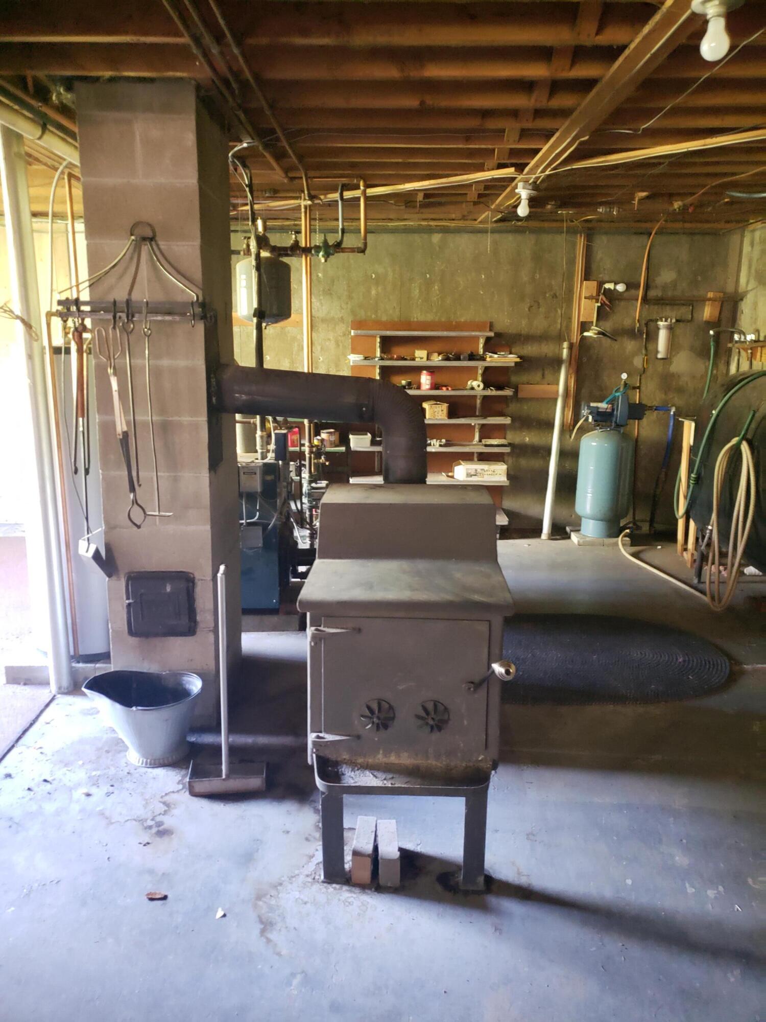 403 Pope Road Chesterville, ME 04938 - Photo 36 of 37 Storage, Workshop, Living Space!