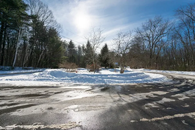 $419,900 | 15 R Bonnie Lane, Unit R, Derry, NH 03038