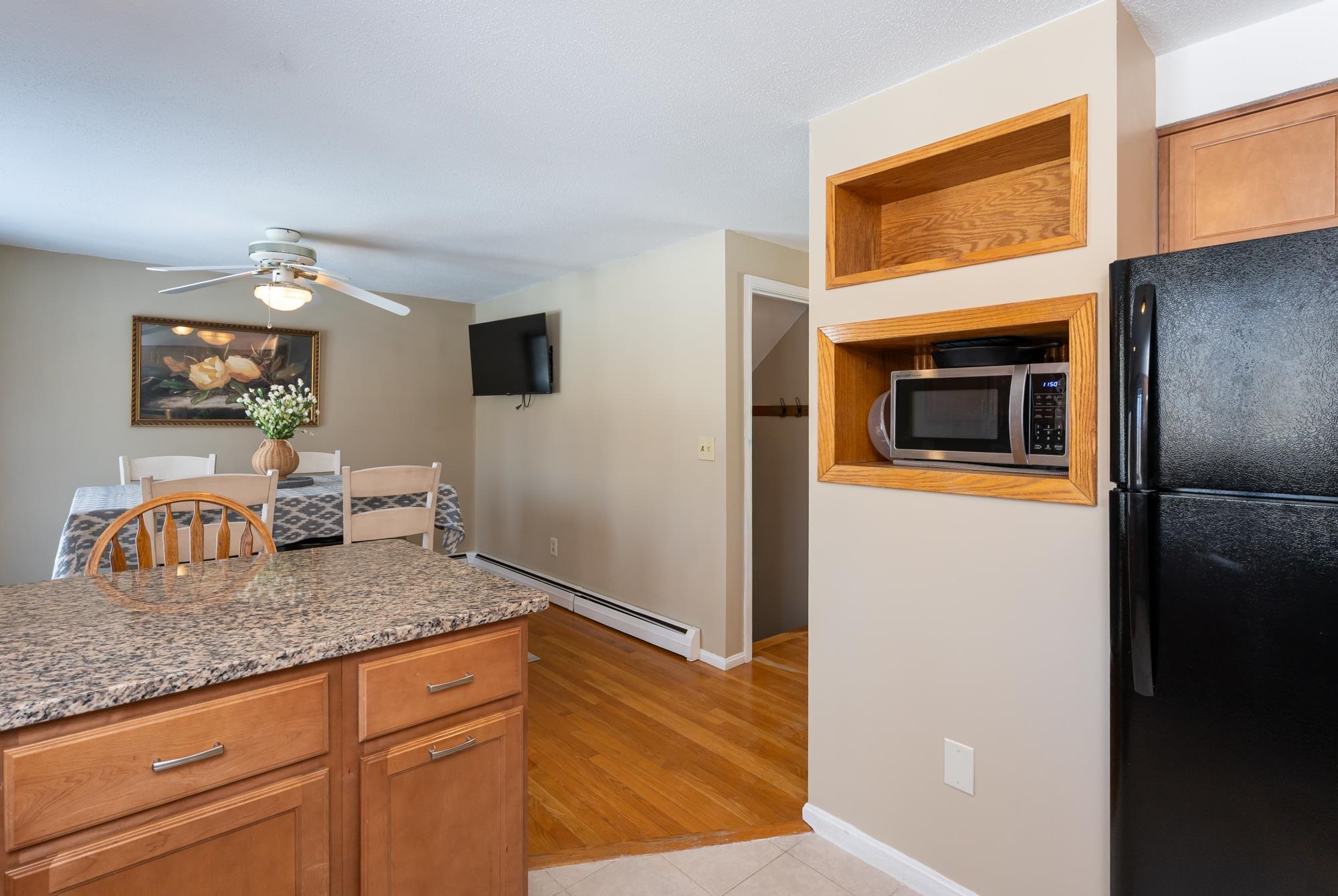 15 R Bonnie Lane, Unit R Derry, NH 03038 - Photo 6 of 37