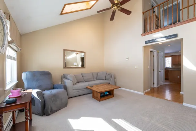 $419,900 | 15 R Bonnie Lane, Unit R, Derry, NH 03038