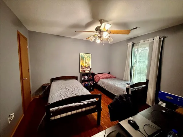 $225,000 | 789 Pinewood Street, Gardner, KS 66030