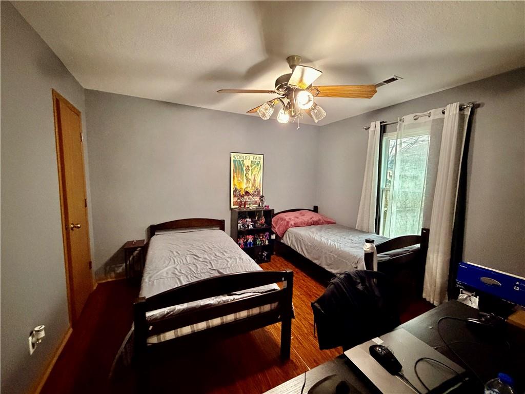 789 Pinewood Street Gardner, KS 66030 - Photo 18 of 21