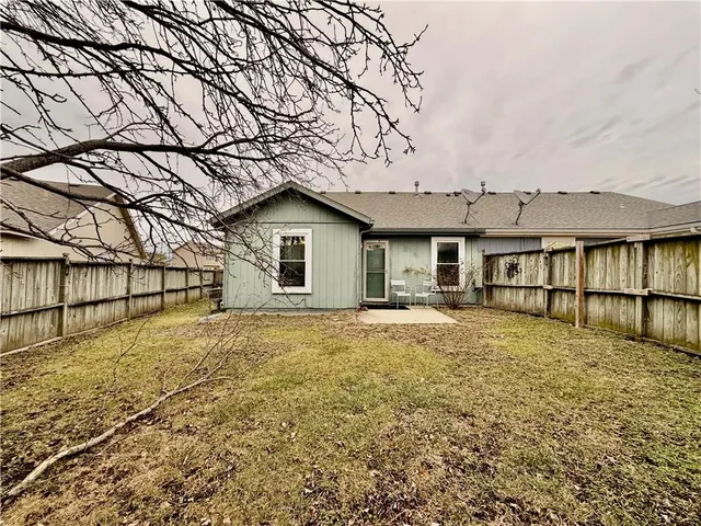 $225,000 | 789 Pinewood Street, Gardner, KS 66030