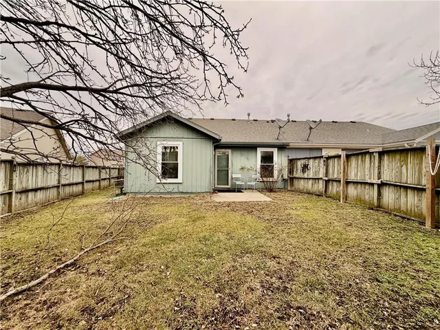 $225,000 | 789 Pinewood Street, Gardner, KS 66030