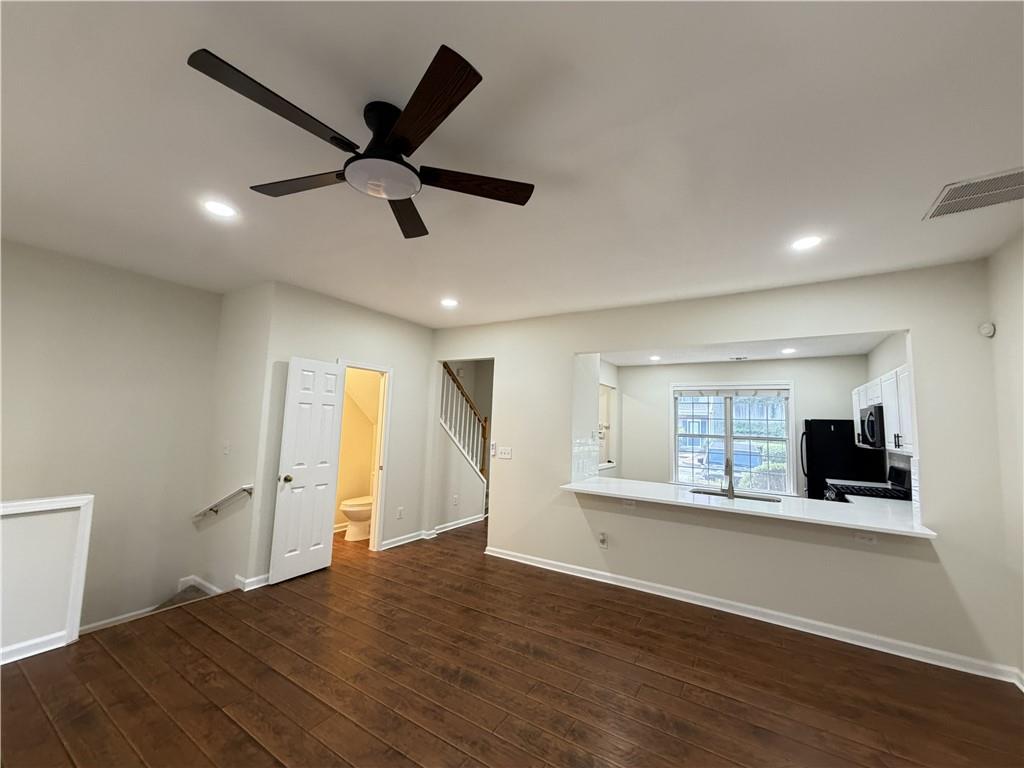 9155 Nesbit Ferry Road, Unit 129 Alpharetta, GA 30022 - Photo 12 of 47 Gallery Image 12