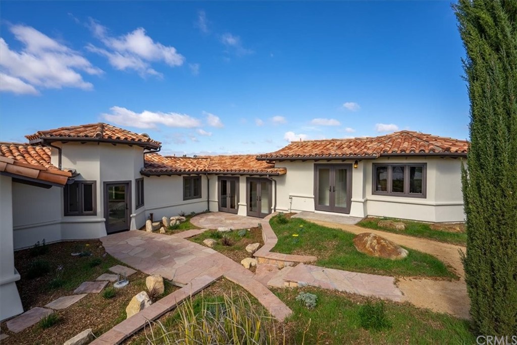 5920 Iron Gate Road Creston, CA 93432 - Photo 2 of 57 a front view of a house with garden