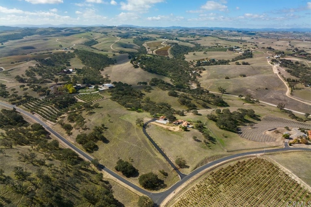 5920 Iron Gate Road Creston, CA 93432 - Photo 41 of 57 an aerial view of residential houses with outdoor space
