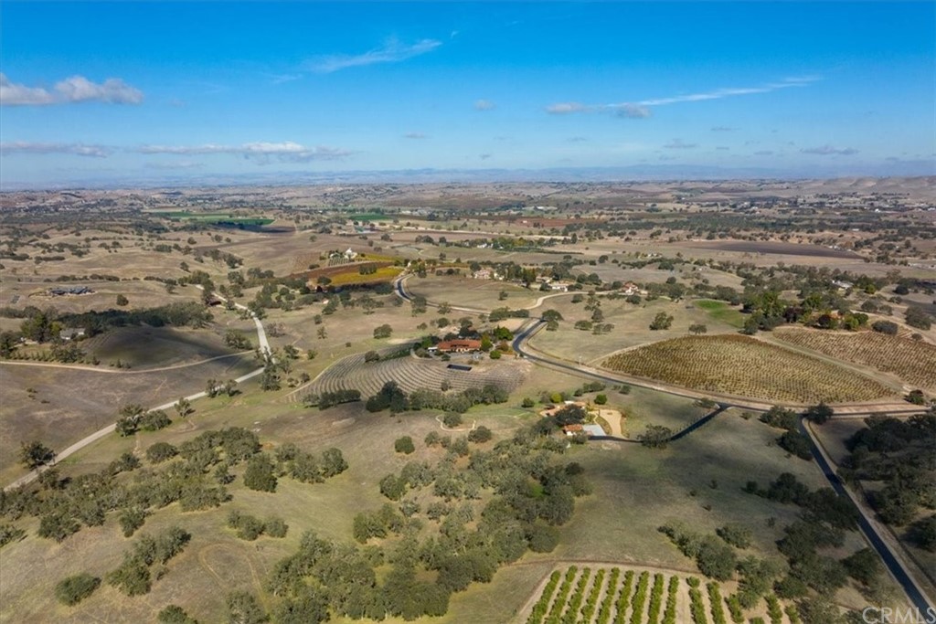 5920 Iron Gate Road Creston, CA 93432 - Photo 57 of 57 an aerial view of residential houses with outdoor space