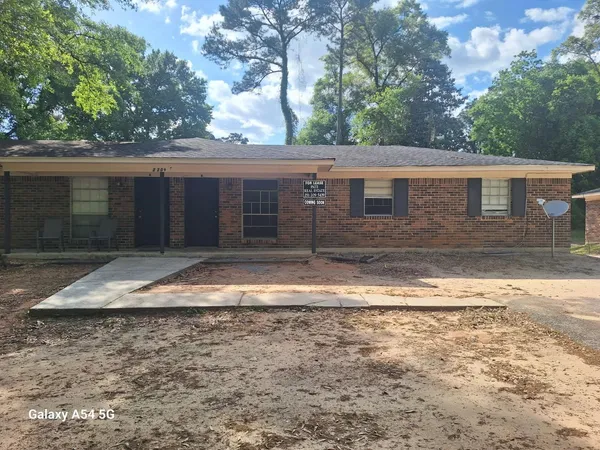 $1,200 | 2209 Wolf Ridge Road, Unit B, Mobile, AL 36618