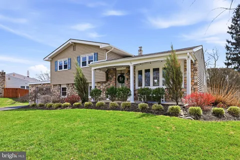 $680,000 | 26 Wood Lane, Malvern, PA 19355